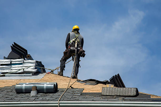 Professional Gutter Installation technician working in Mifflintown, PA